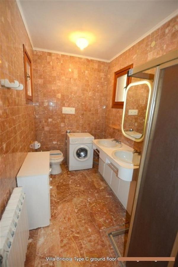 Ferienwohnung Lignano Exclusive With Pool Lignano Sabbiadoro Exterior foto